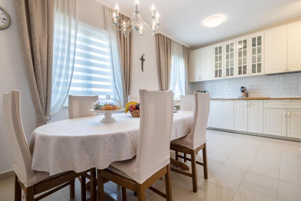 Vranjes Apartman Kaštela Kültér fotó
