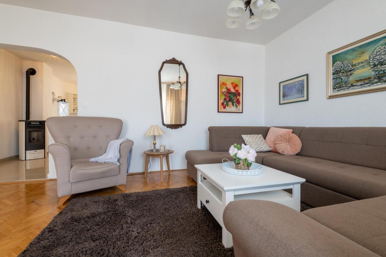 Vranjes Apartman Kaštela Kültér fotó
