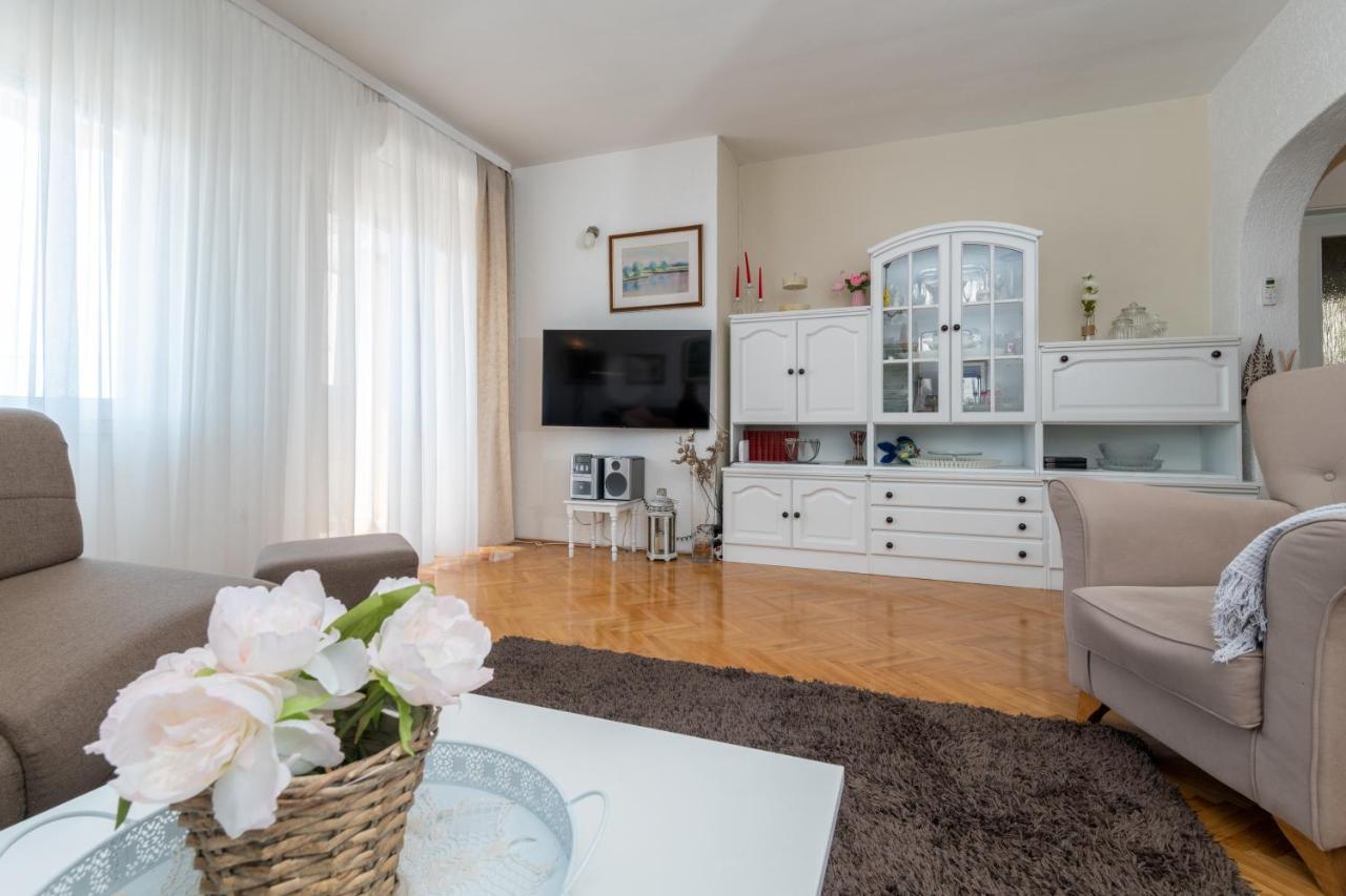 Vranjes Apartman Kaštela Kültér fotó