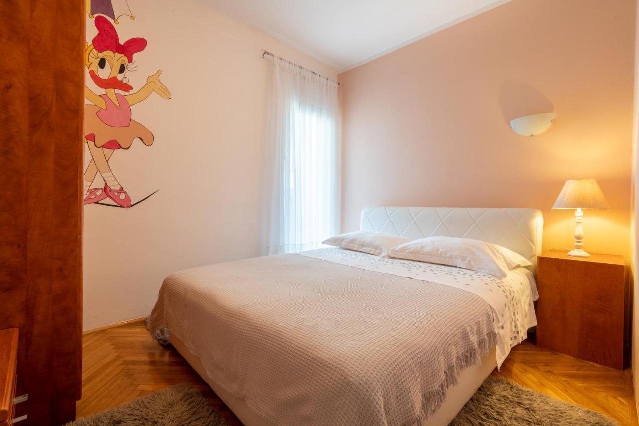 Vranjes Apartman Kaštela Kültér fotó
