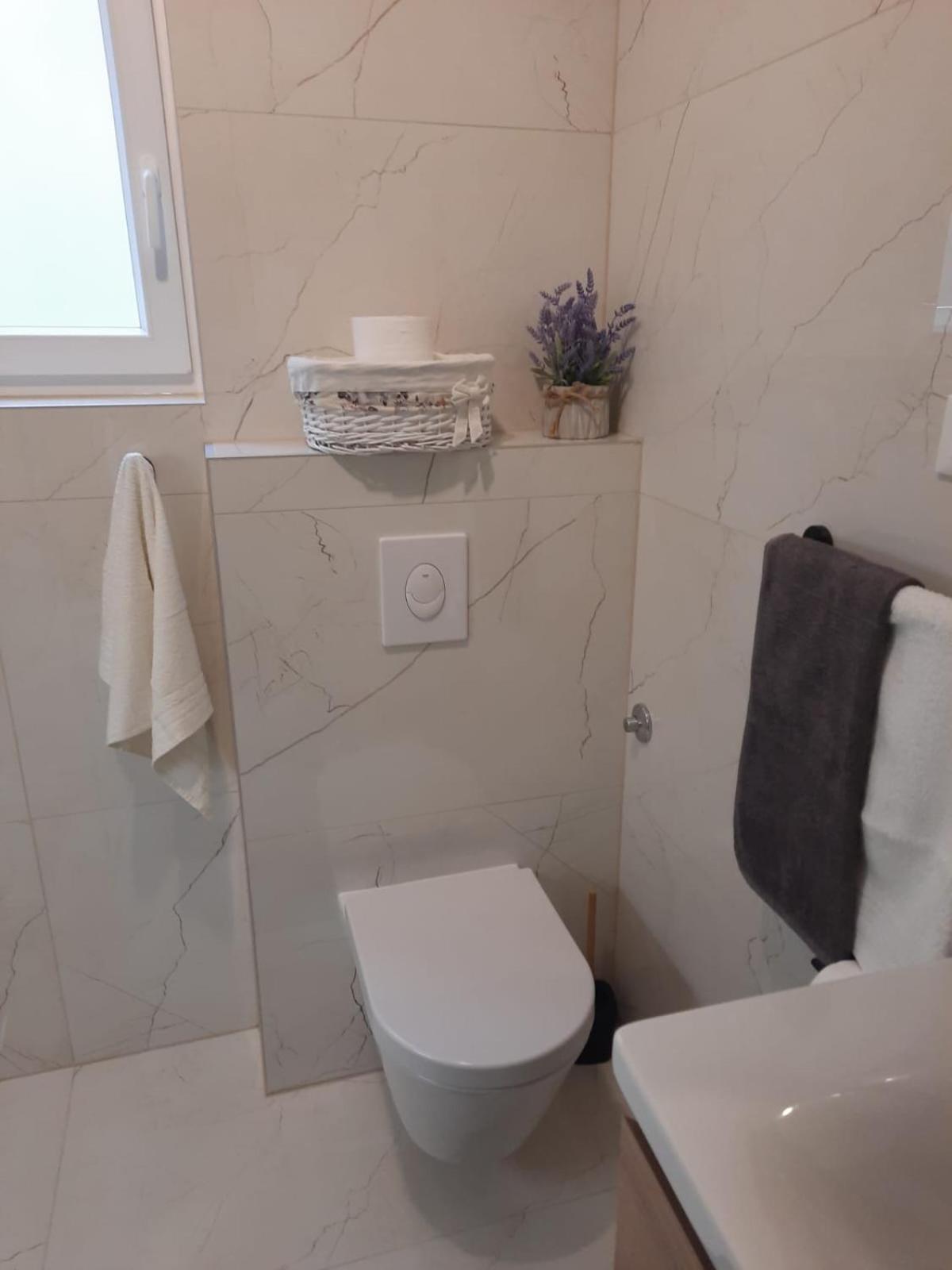 Vranjes Apartman Kaštela Kültér fotó